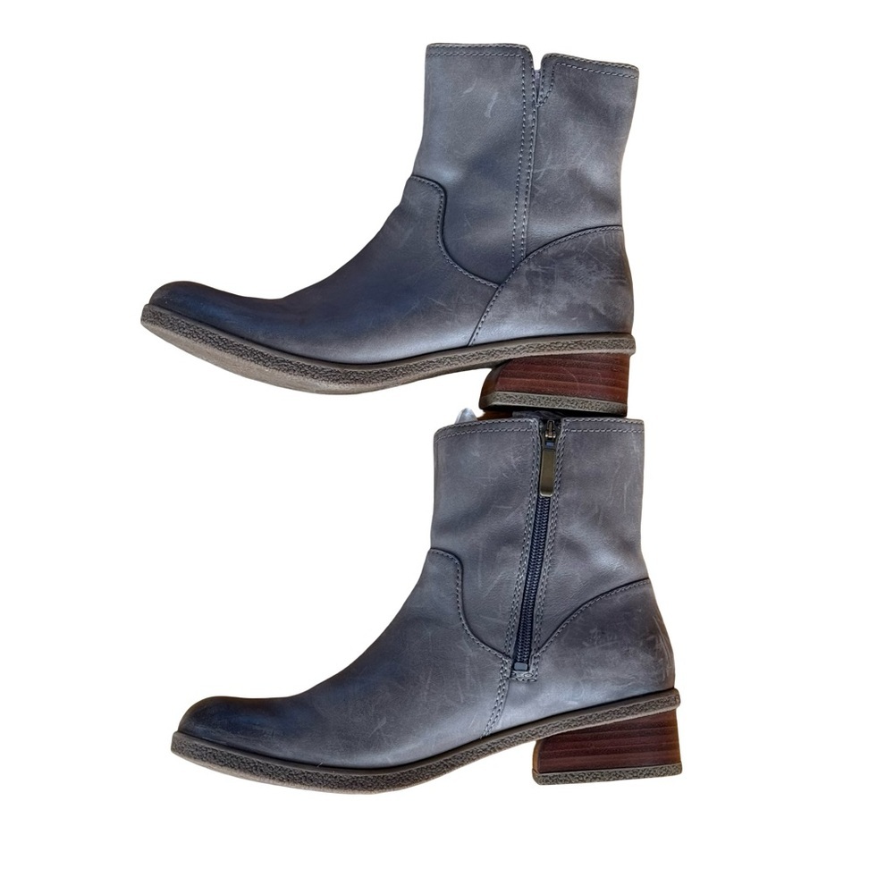 Dansko Bethanie Waterproof Leather Grey Boots size 9.5 - Picture 3 of 9
